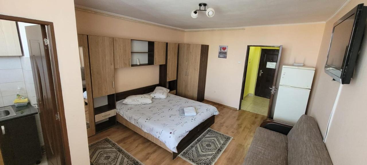 Flora Apartament Apartamento Satu Mare Exterior foto